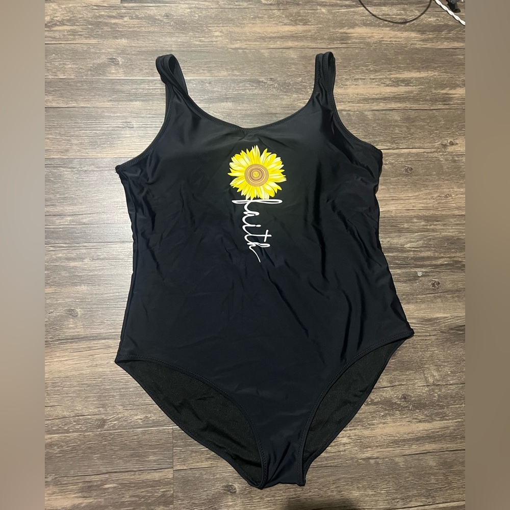 Black Sunflower Women's Swimsuit